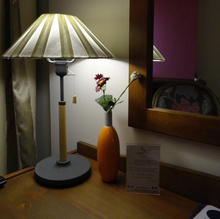 Hotel Rodovoli 코니차 객실 사진